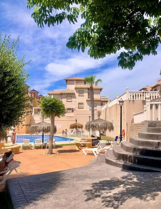 Casa Andres. Two Bed Penthouse Pool & Terrace Apartment Alicante Exterior foto