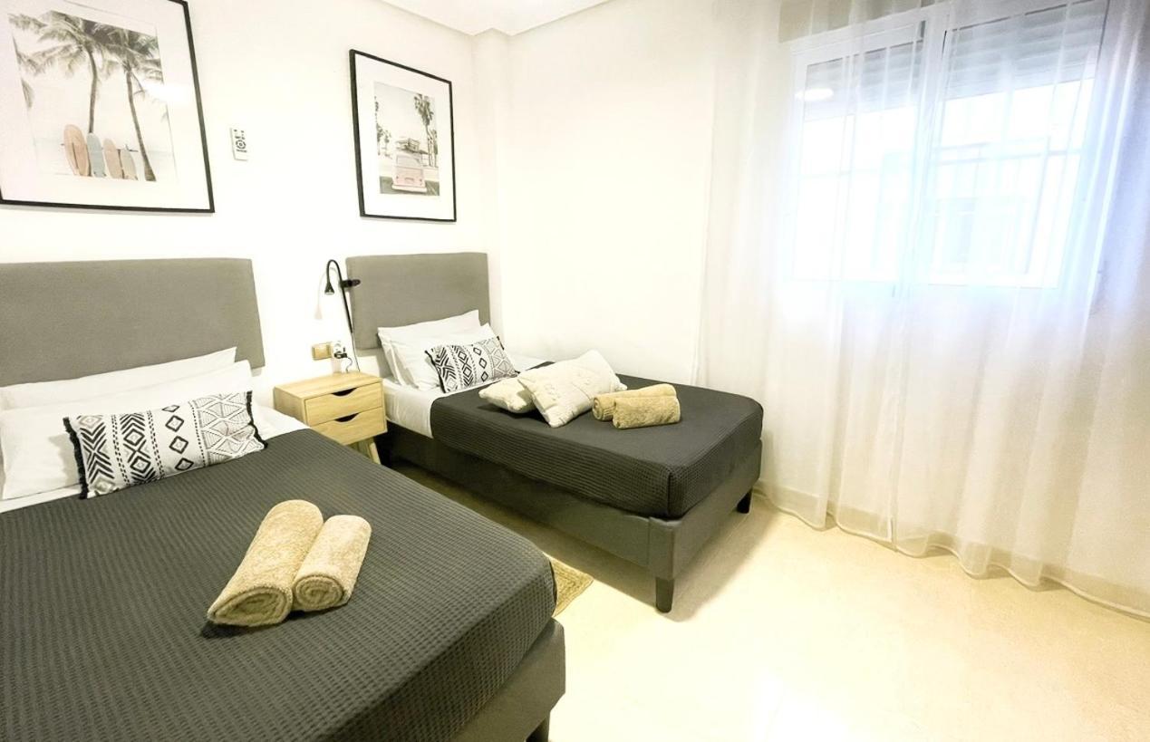 Casa Andres. Two Bed Penthouse Pool & Terrace Apartment Alicante Exterior foto